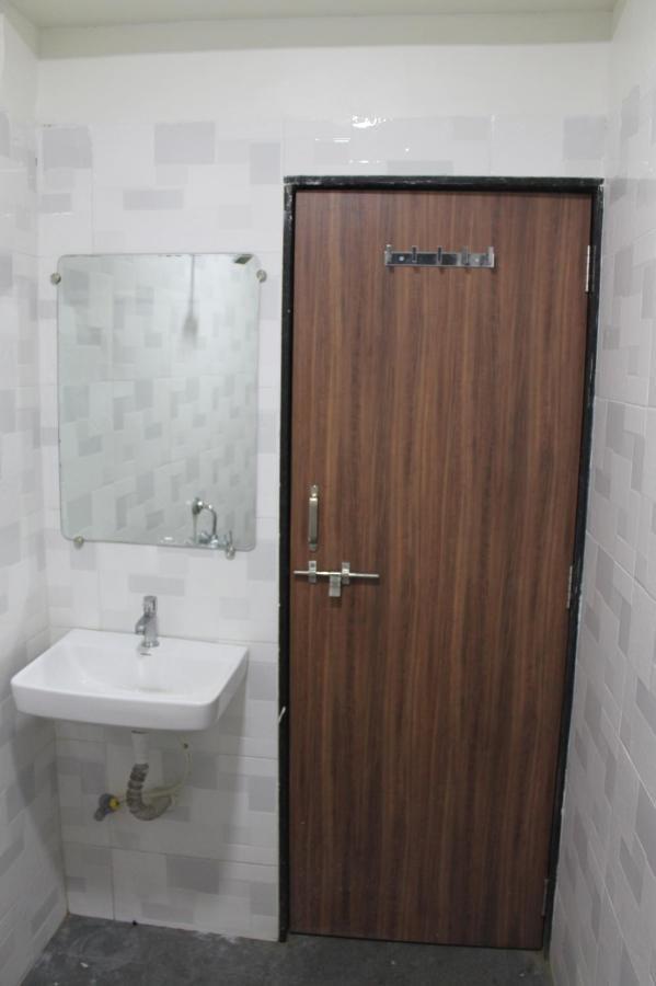 Hotel Mukesh Residency Pune Exterior foto