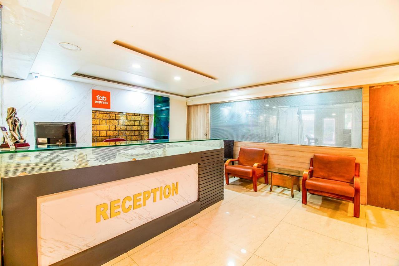 Hotel Mukesh Residency Pune Exterior foto