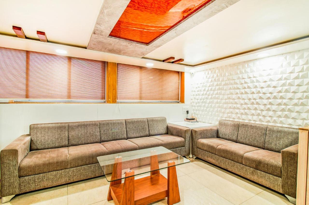 Hotel Mukesh Residency Pune Exterior foto